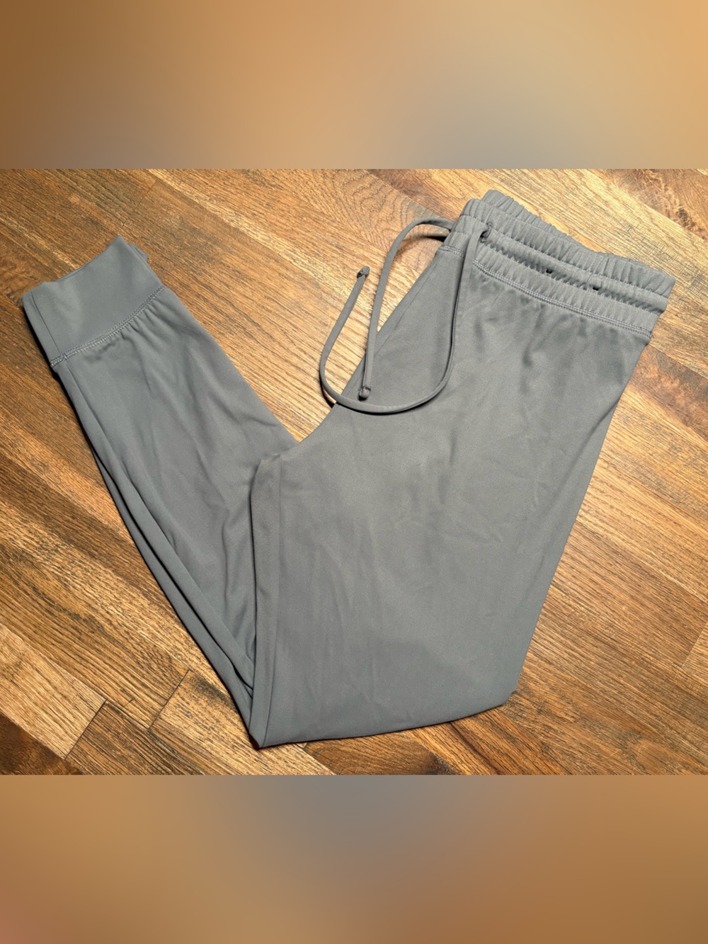 Simply Vera Vera Wang Women’s Drawstring Gray Joggers
